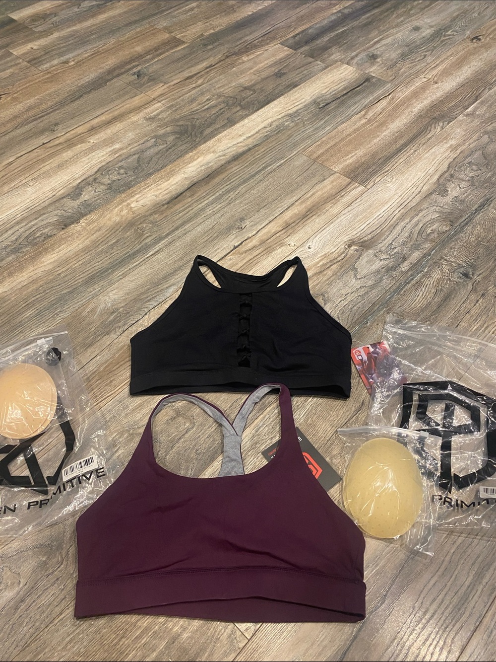 New  born primitive sports bras XL